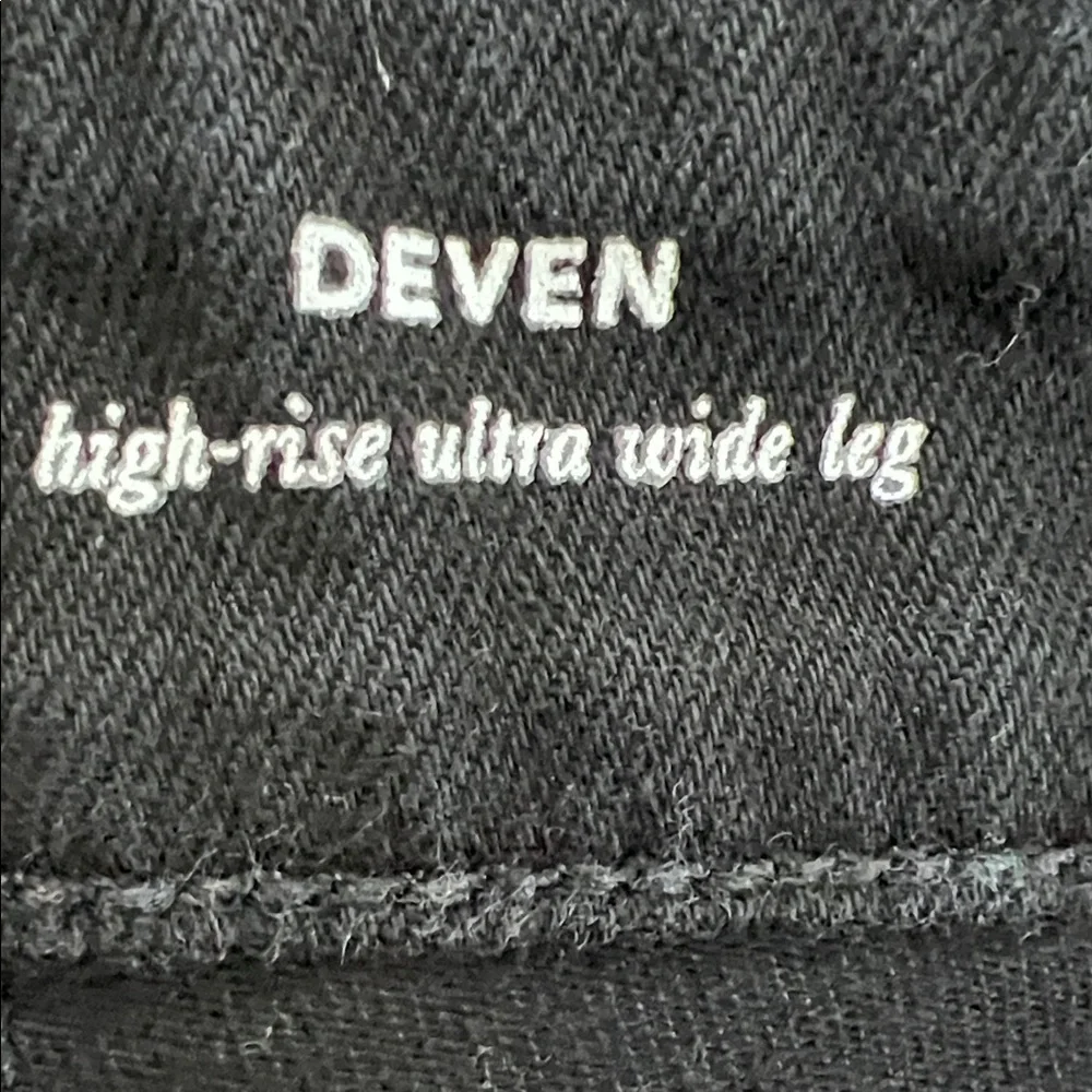 Ag Adriano Goldschmied Black Ultra High Rise Wide leg DEVEN Jeans - Picture 3 of 9